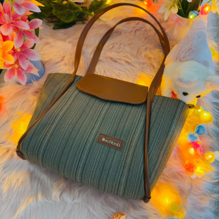 Premium Linen Ladies Tote Bag ((Deep Brown)